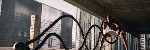 世界杯精彩进球集锦 - 球员庆祝进球的激动瞬间